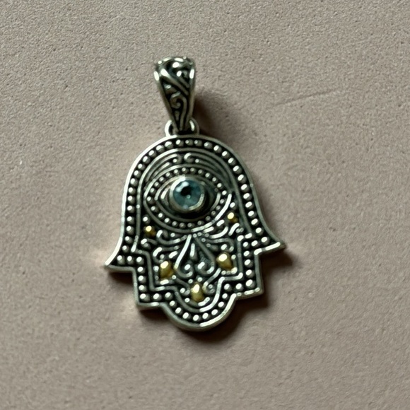 Samuel B. Balinese Blue Topaz Hamsa Hand Pendant - Picture 4 of 9